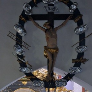 Krzyż pasyjny w Bartągu